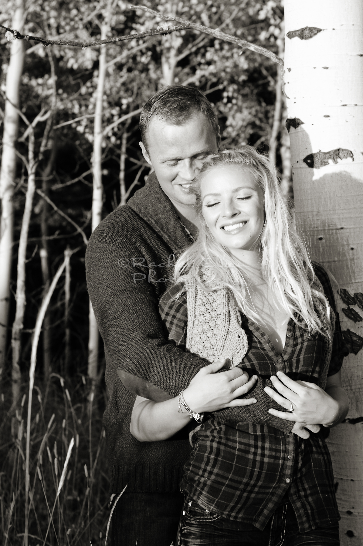 Foothills Engagement Portriats