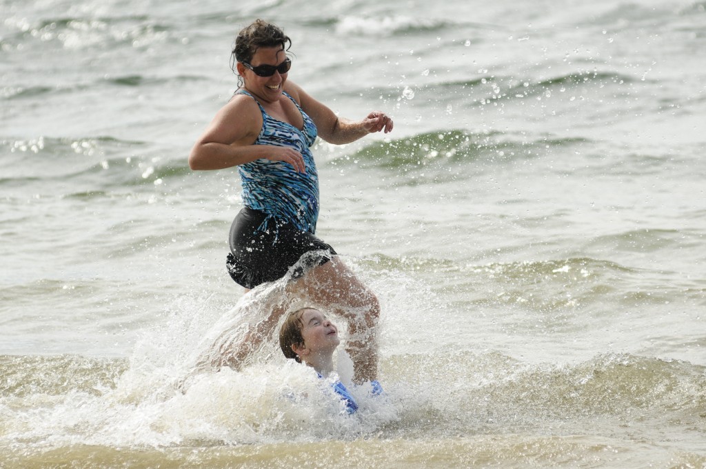 mom and child at the beach